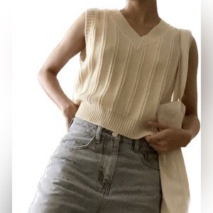 Beige Crop Cardigan